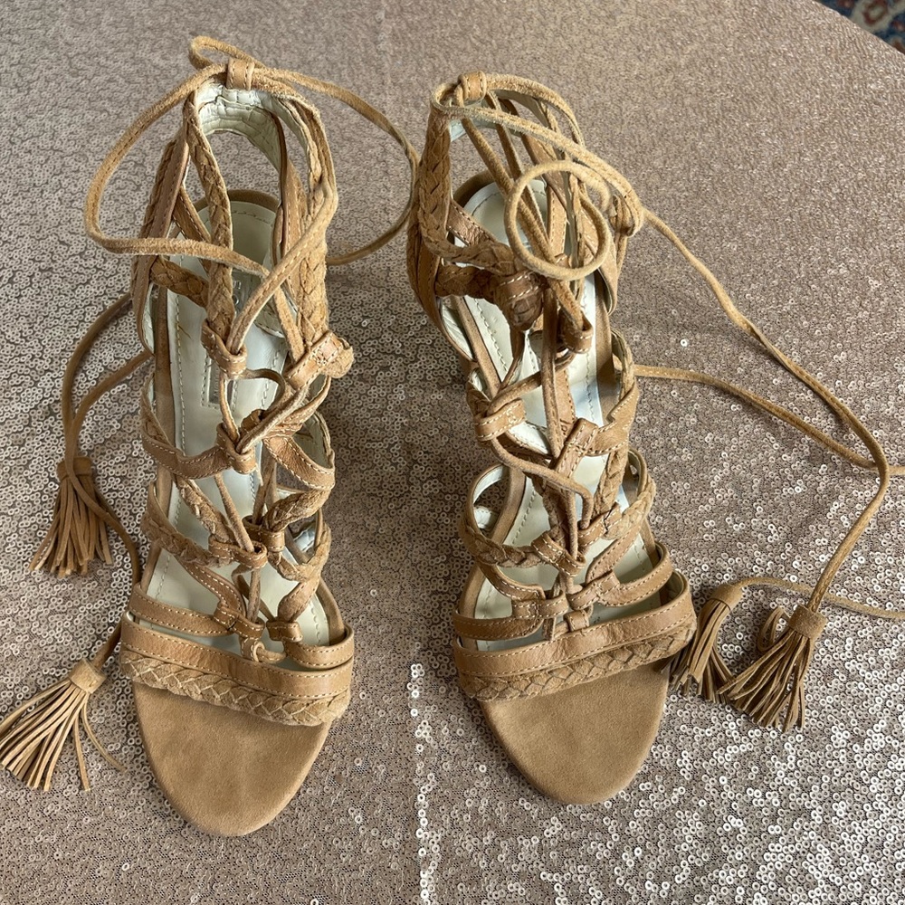 EUC BCBG RONNY Suede Ankle Tie Sandals with Block Heel
